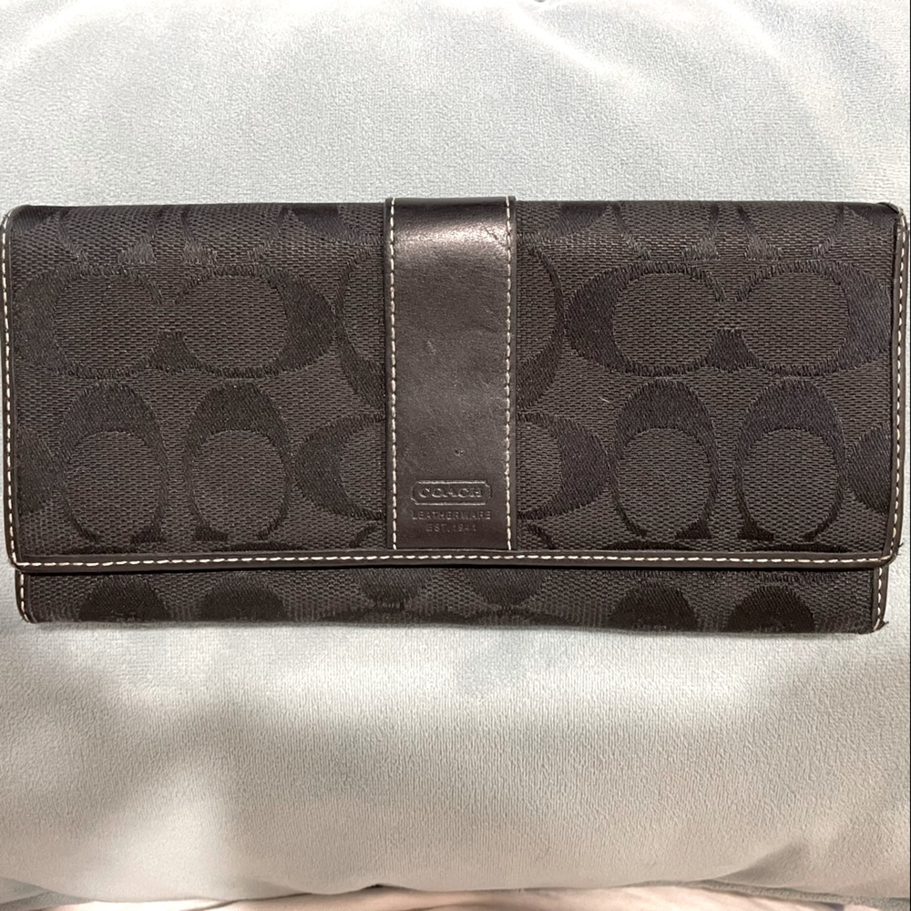 Coach wallet